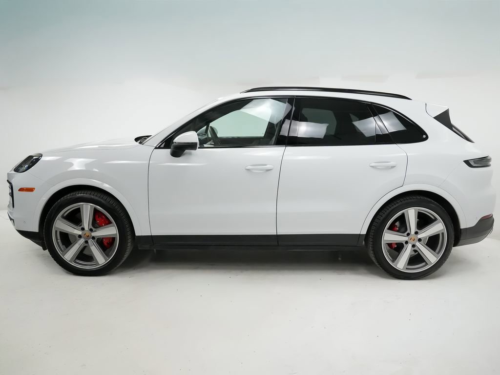 Certified 2025 Porsche Cayenne S video 2