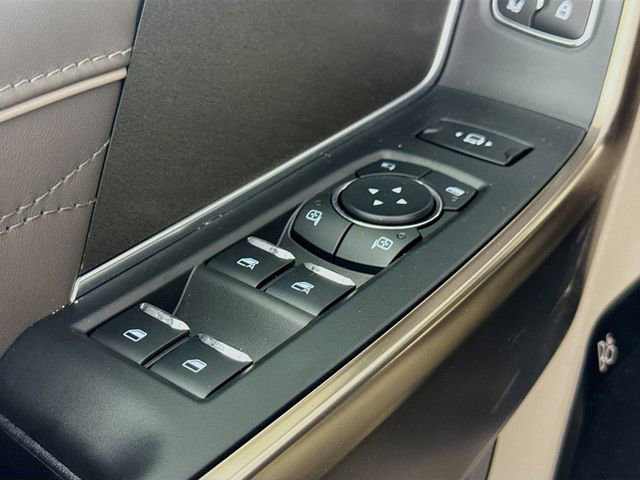 New 2026 Ford F450 Platinum w/ Platinum Plus Package image 17