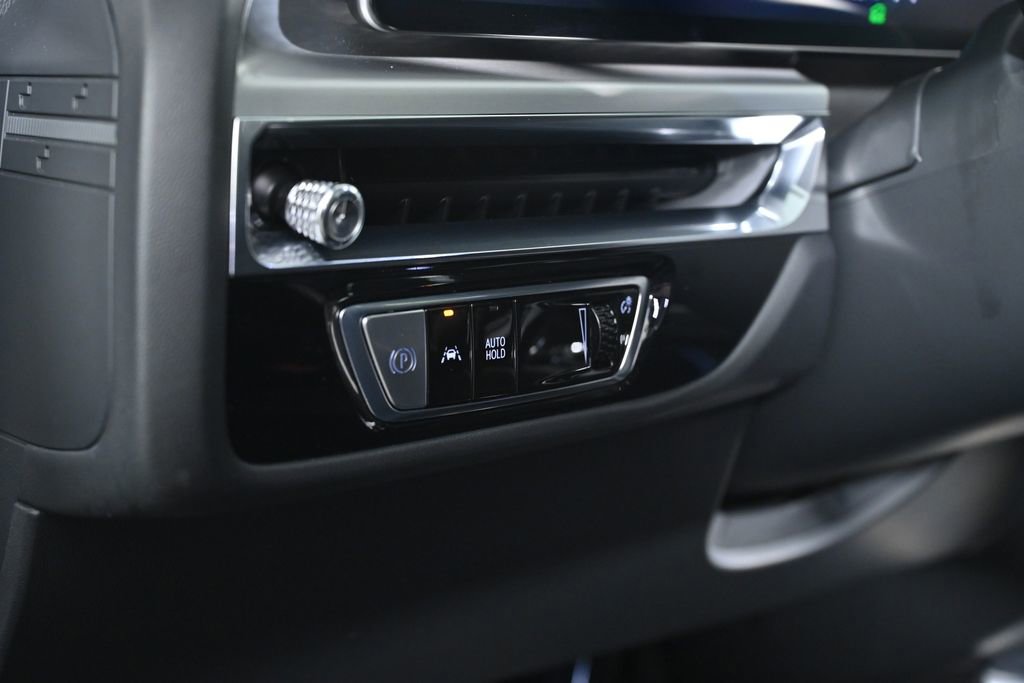 Used 2024 Cadillac Lyriq Sport w/ LPO, Floor Liner Package image 27