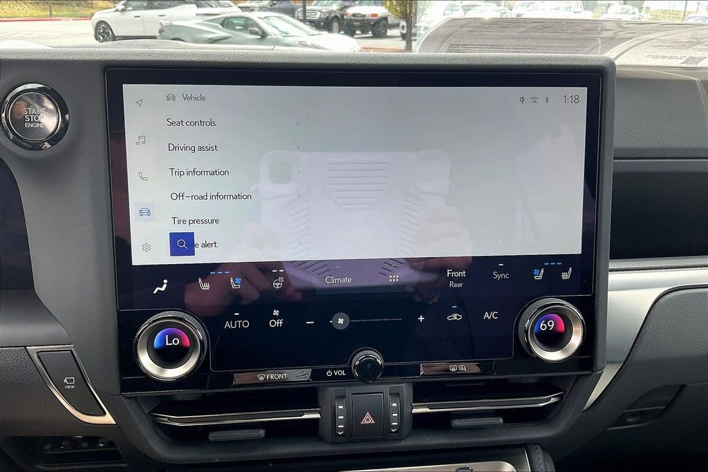 Used 2025 Lexus GX 550 w/ Cold Area Package image 15