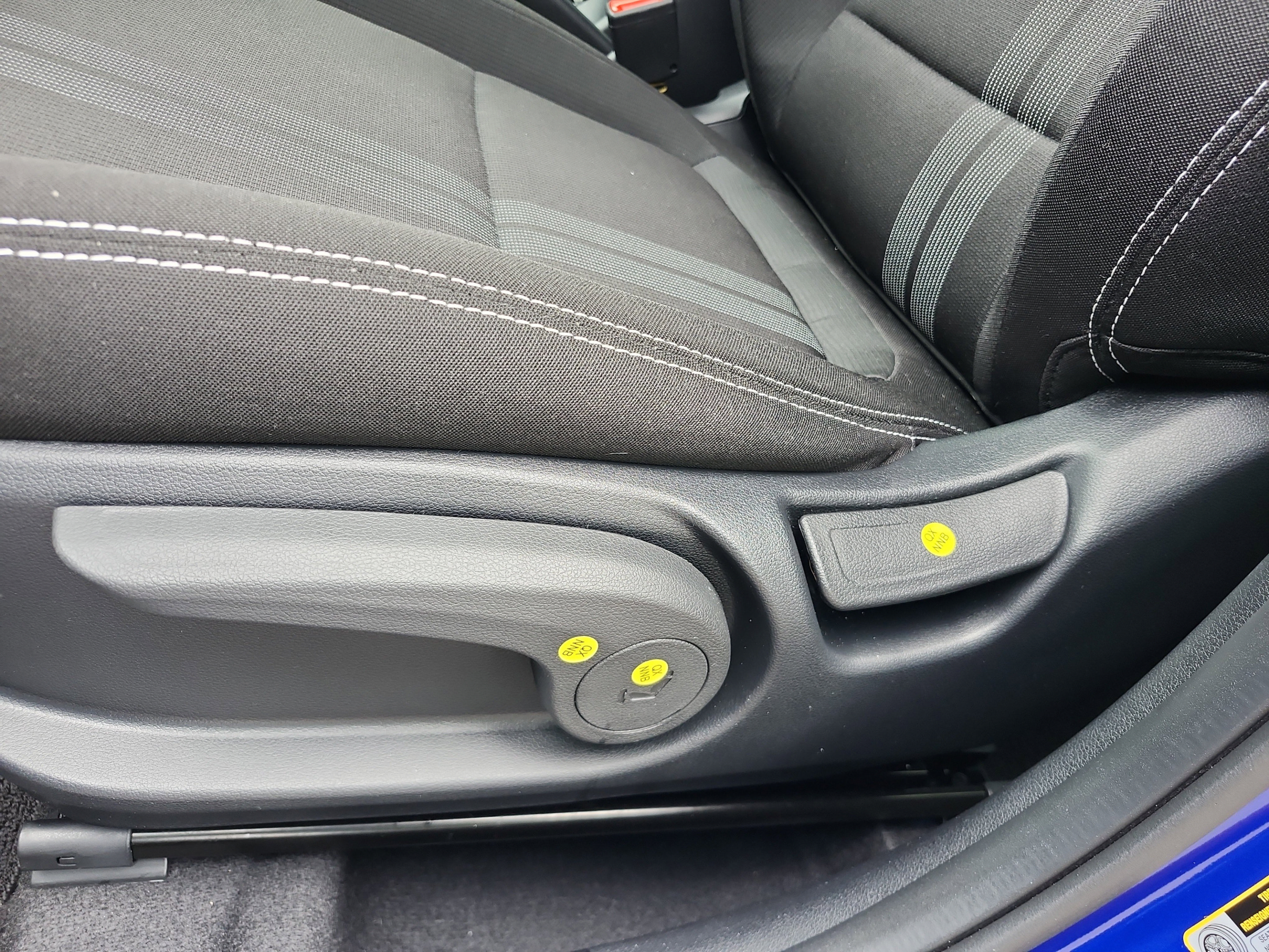 Certified 2026 Hyundai Venue SEL FWD image 15