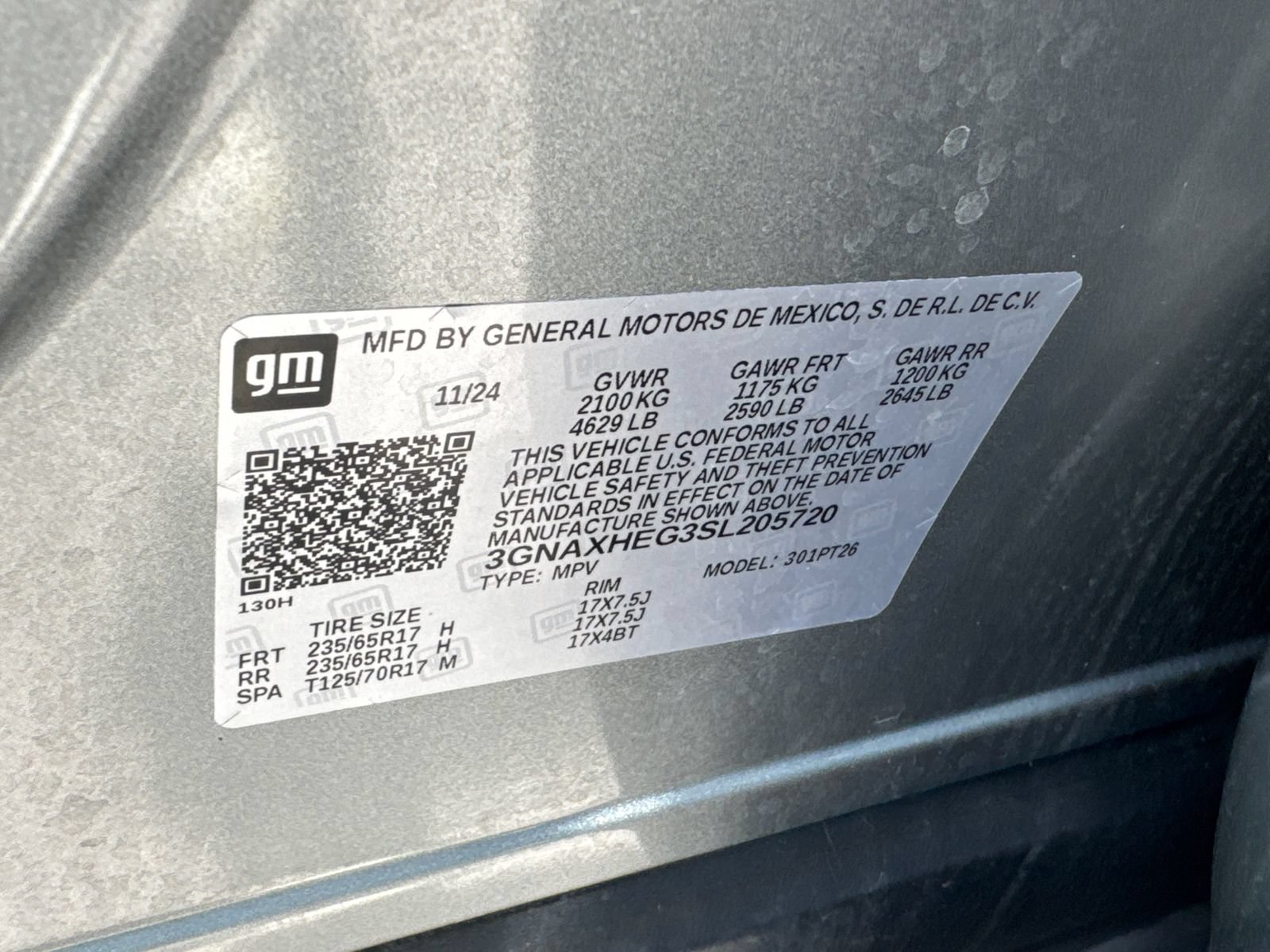 Used 2025 Chevrolet Equinox LT FWD image 32