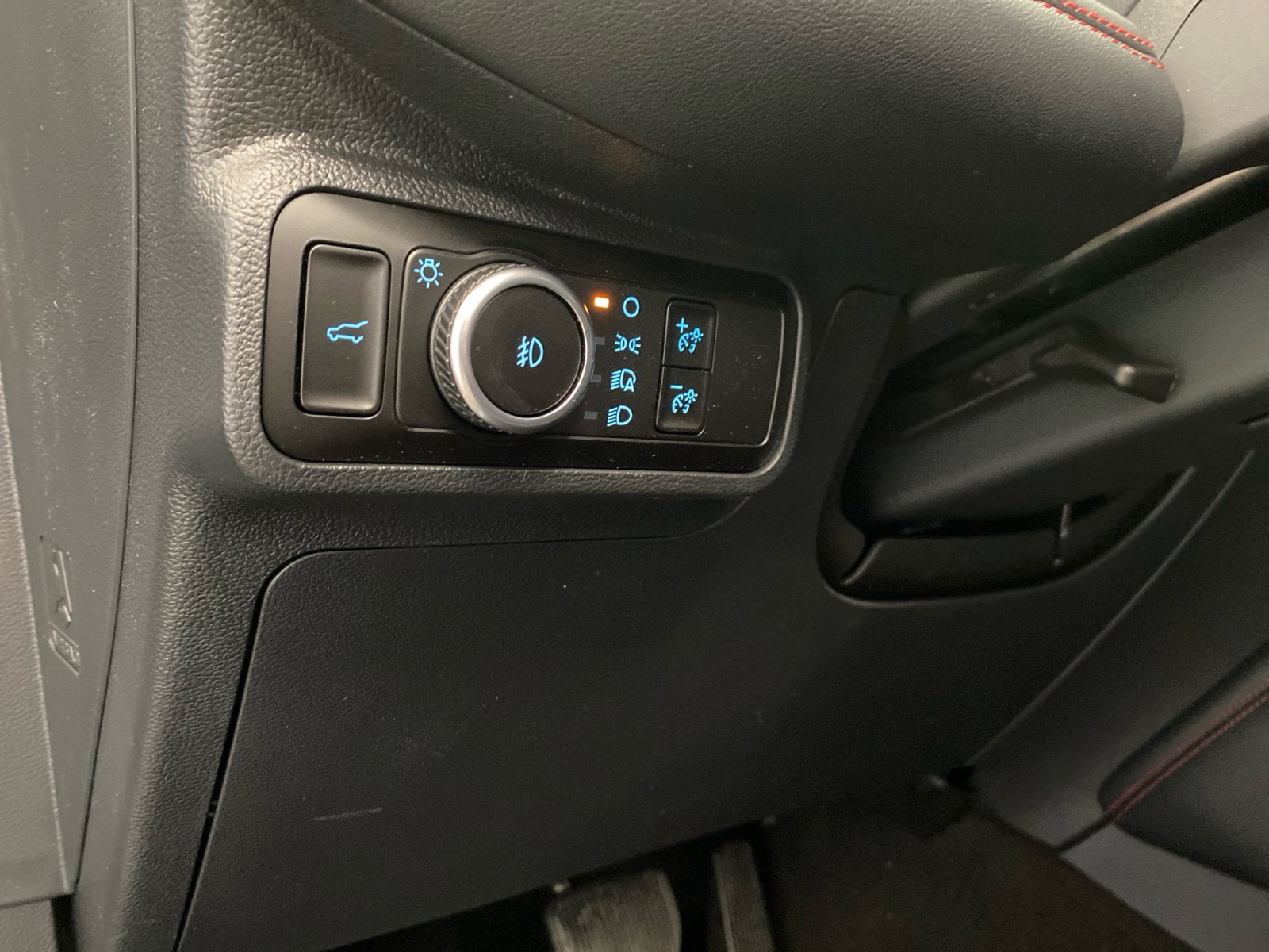 New 2026 Ford Explorer ST-Line w/ ST-Line Street Pack AWD/4WD image 48