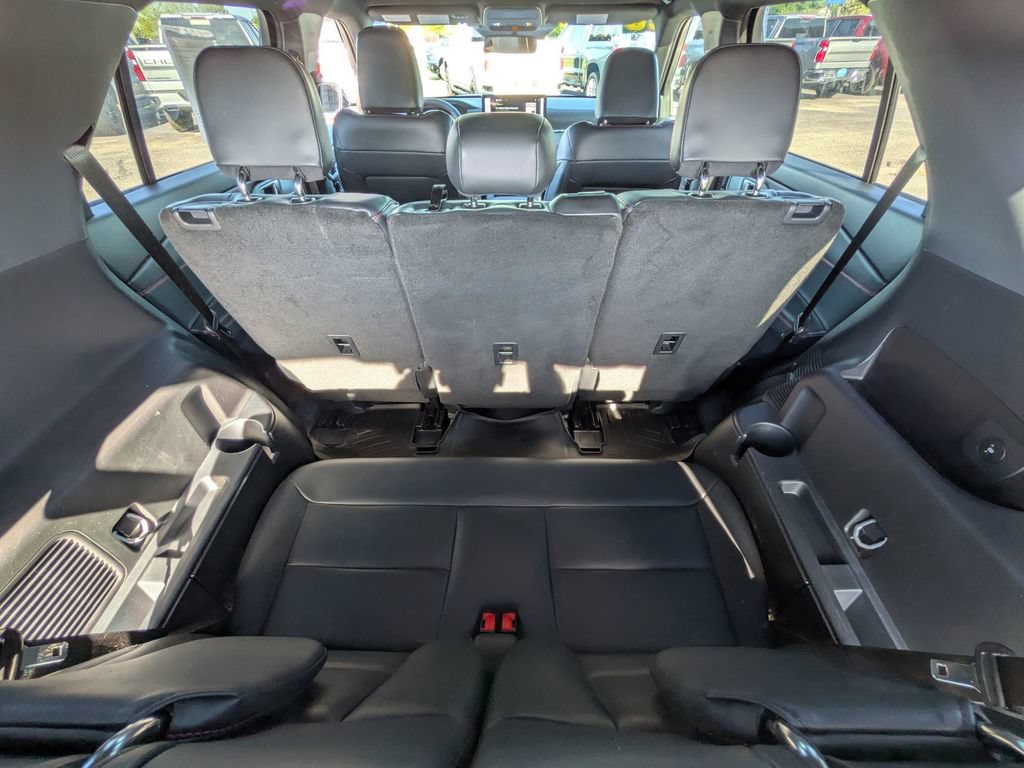 Used 2026 Ford Explorer ST-Line w/ Premium Package RWD image 34