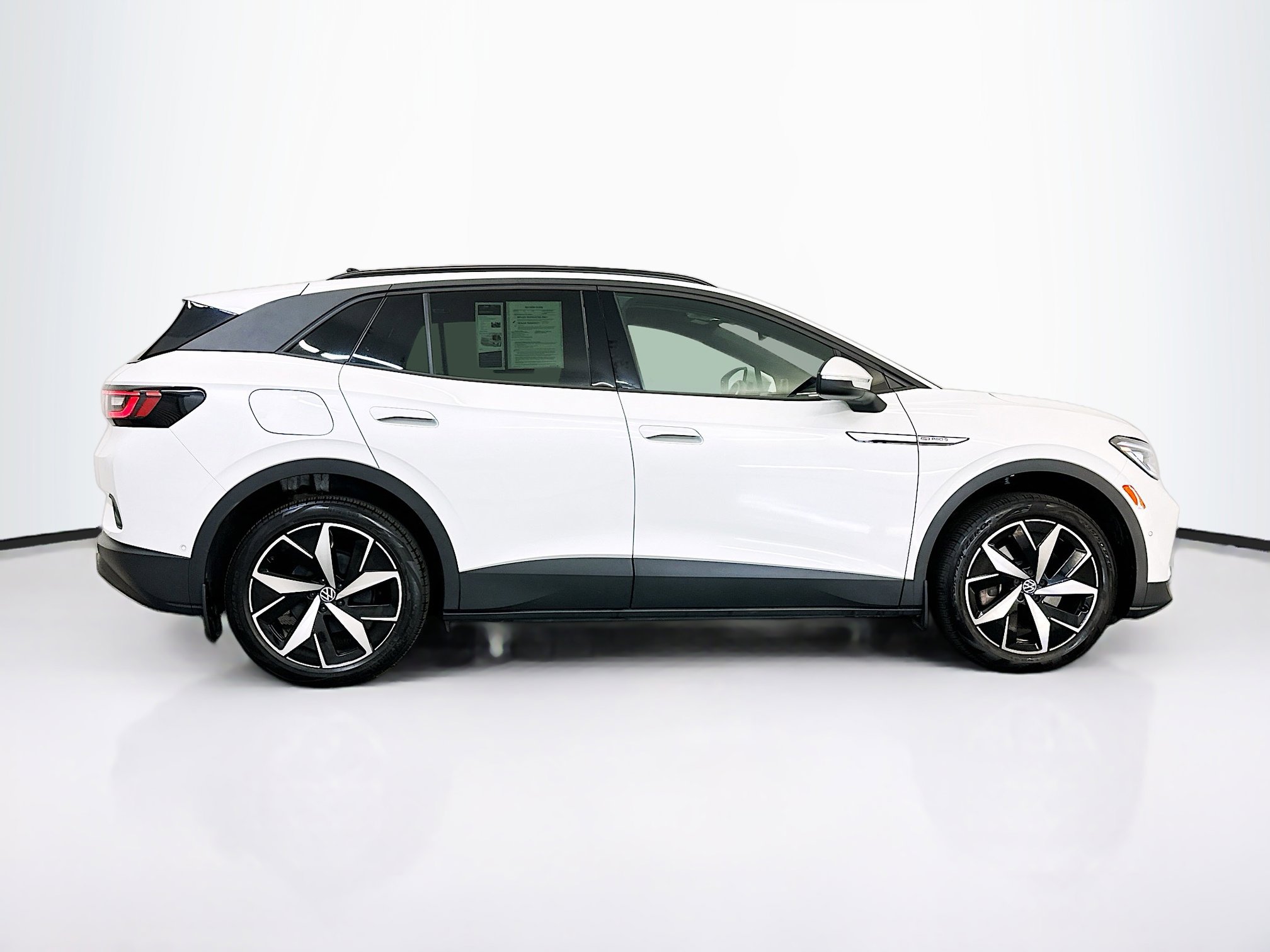 Used 2023 Volkswagen ID.4 Pro S AWD/4WD image 10