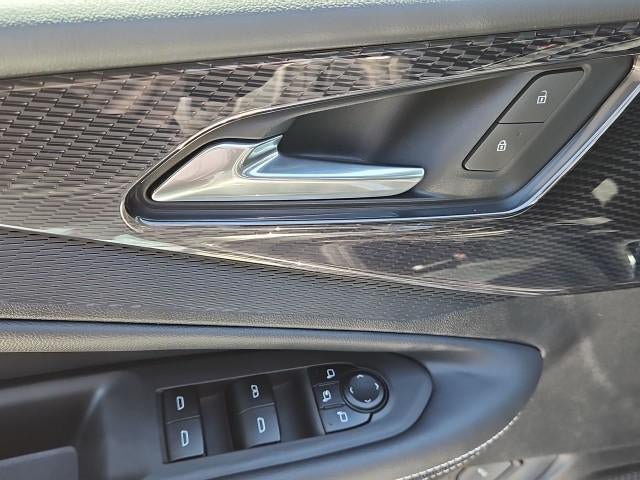 Used 2026 Chevrolet Blazer EV LT AWD/4WD image 23