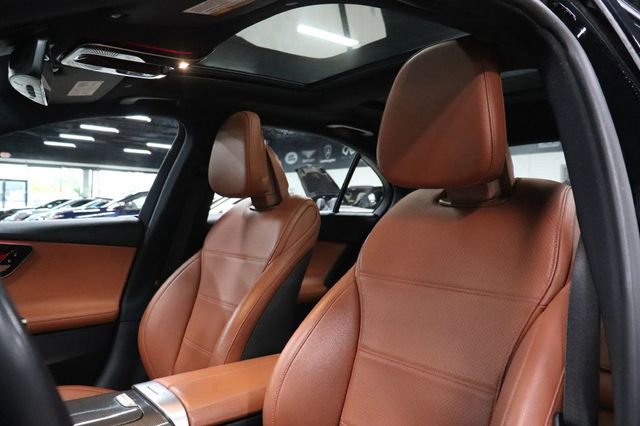 Used 2022 Mercedes-Benz C 300 Sedan image 11