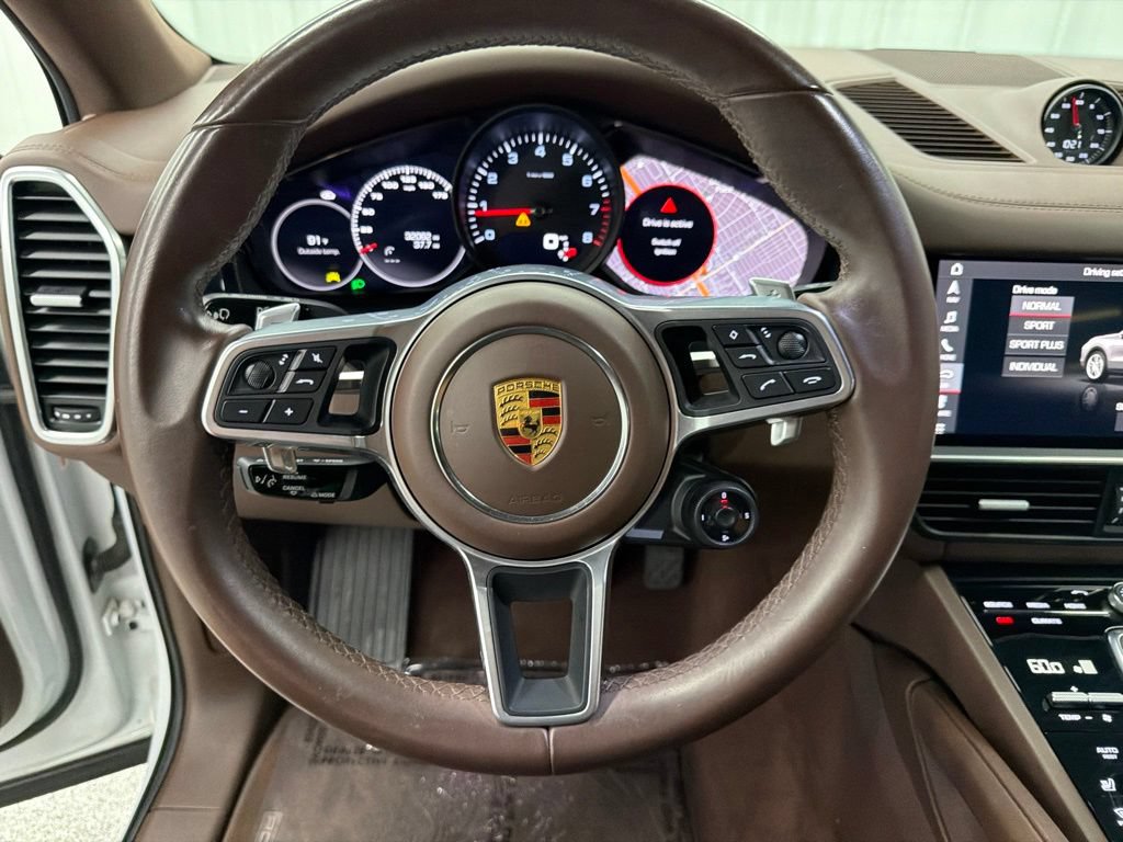 Used 2021 Porsche Cayenne Coupe AWD/4WD image 21