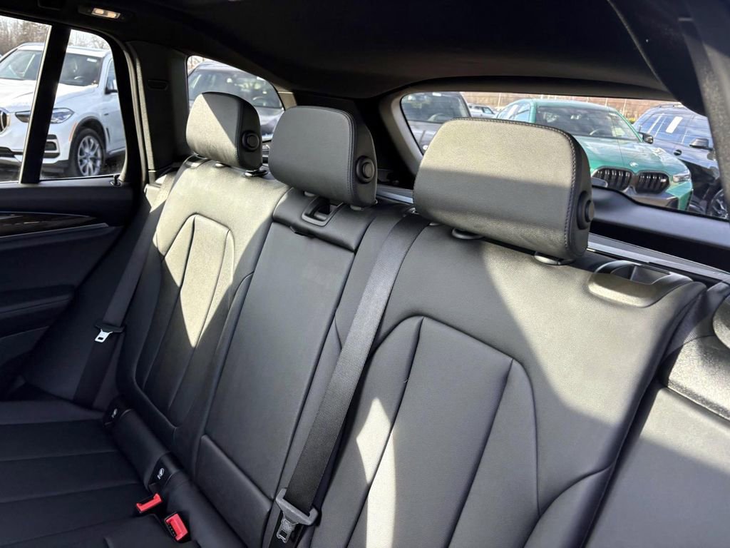 Used 2020 BMW X3 xDrive30e w/ Executive Package image 27