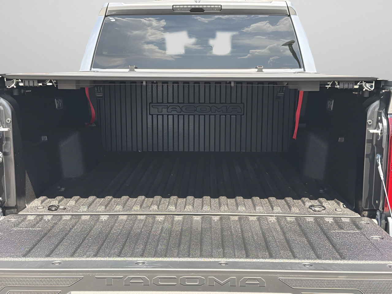 Used 2025 Toyota Tacoma TRD Sport RWD image 8