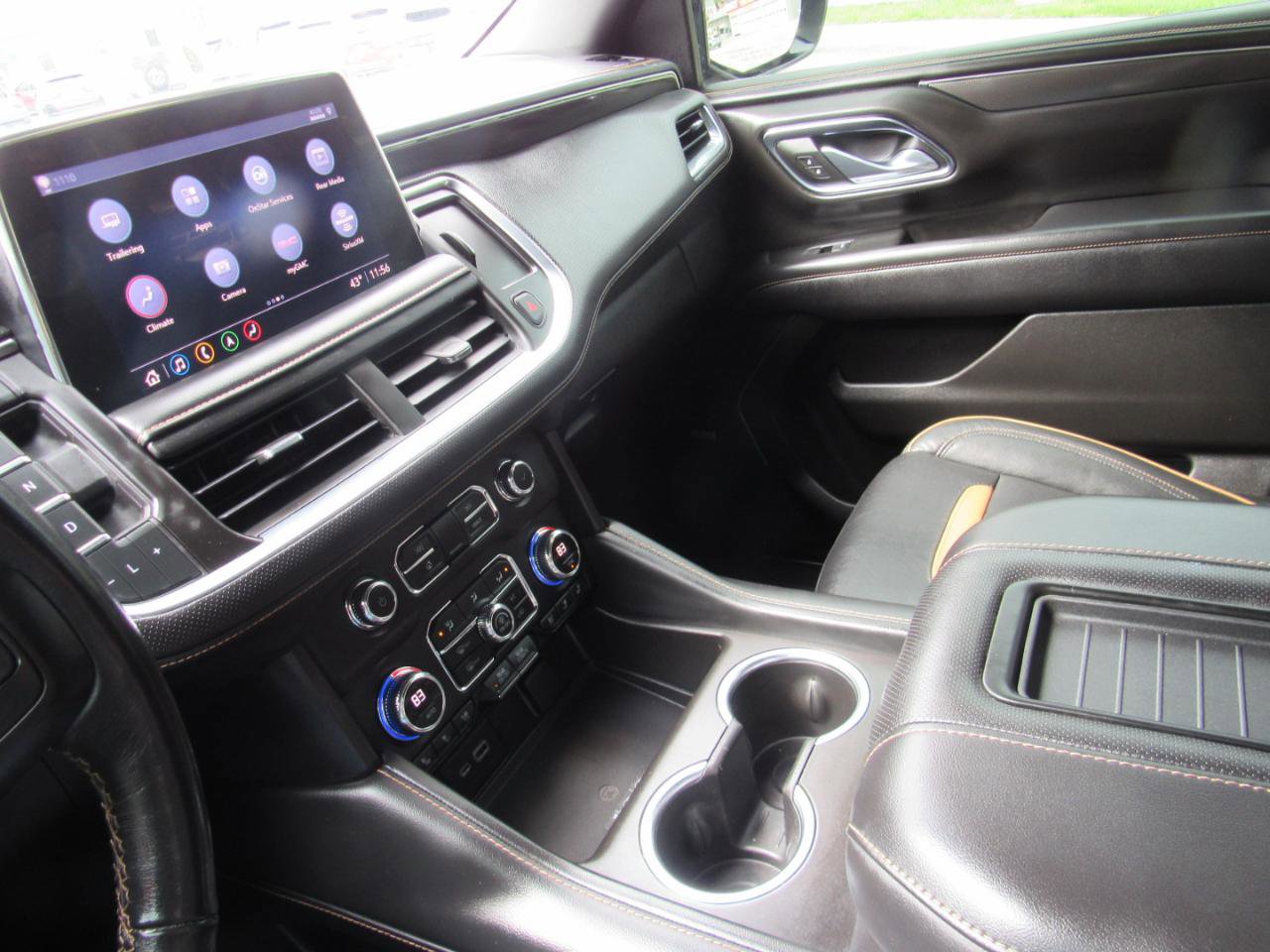 Used 2021 GMC Yukon XL AT4 w/ AT4 Premium Package image 31
