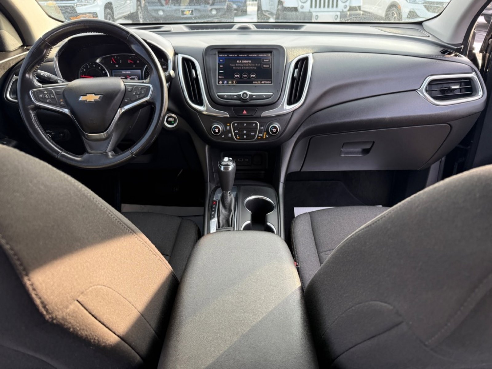 Used 2020 Chevrolet Equinox LT w/ Driver Convenience Package image 20