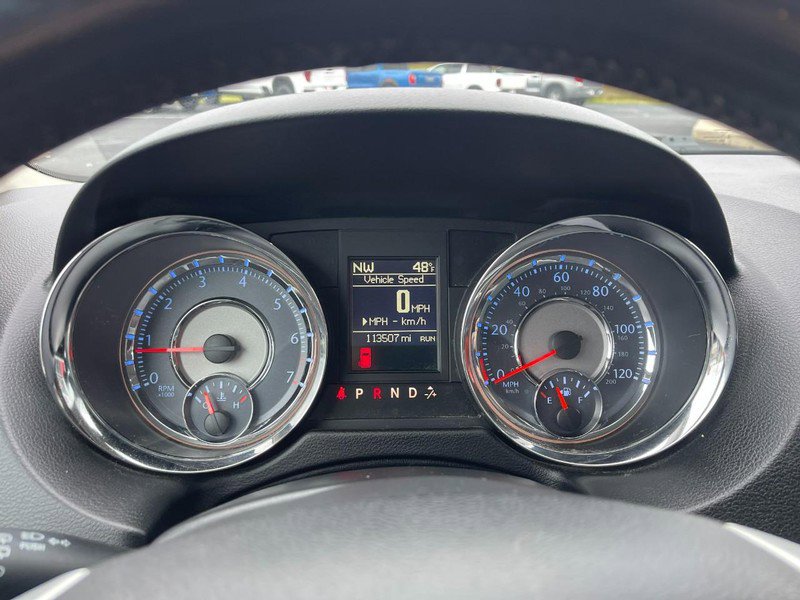 Used 2016 Chrysler Town & Country Touring w/ Driver Convenience Group image 26