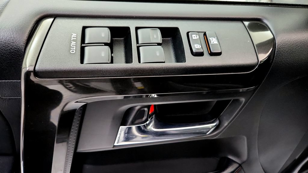 Certified 2023 Toyota 4Runner TRD Off-Road Premium w/ Moonroof Package AWD/4WD image 22