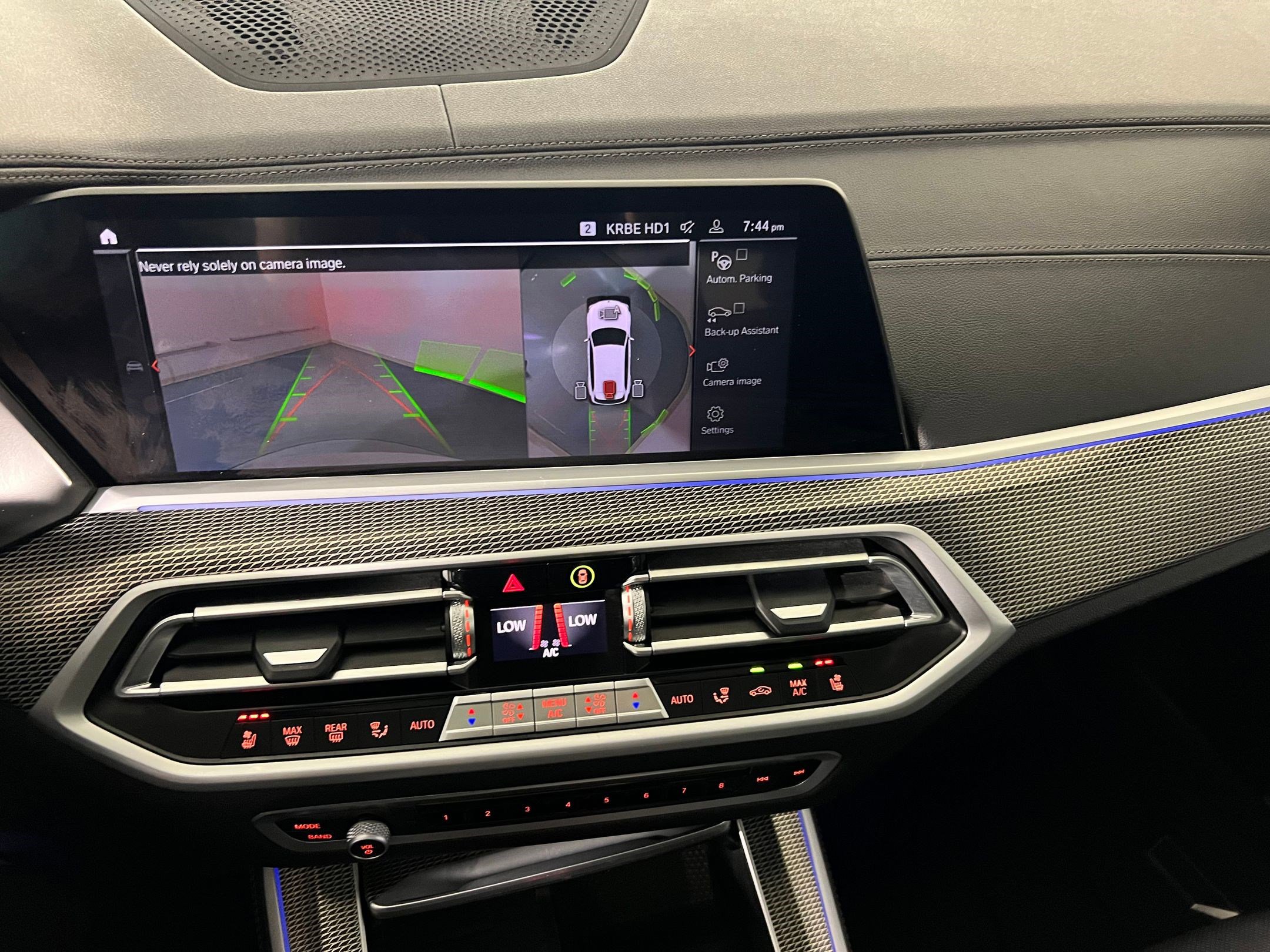 Used 2022 BMW X5 xDrive40i w/ M Sport Package image 32