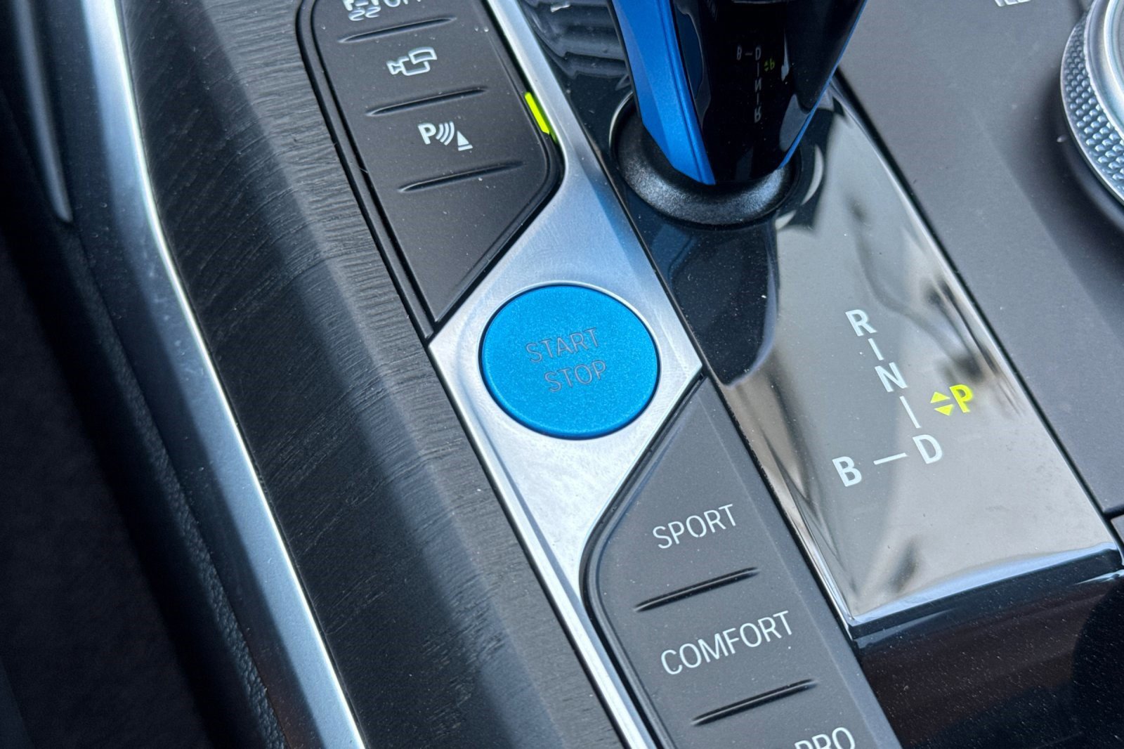 Certified 2023 BMW i4 eDrive35 w/ Premium Package RWD image 33