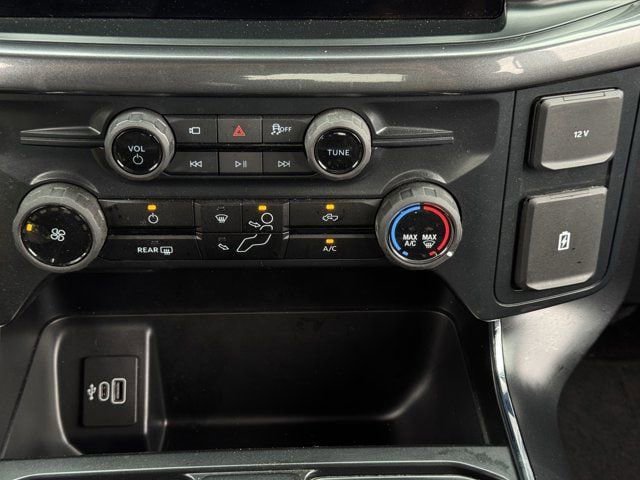 Used 2025 Ford F150 STX w/ Equipment Group 200A RWD image 19