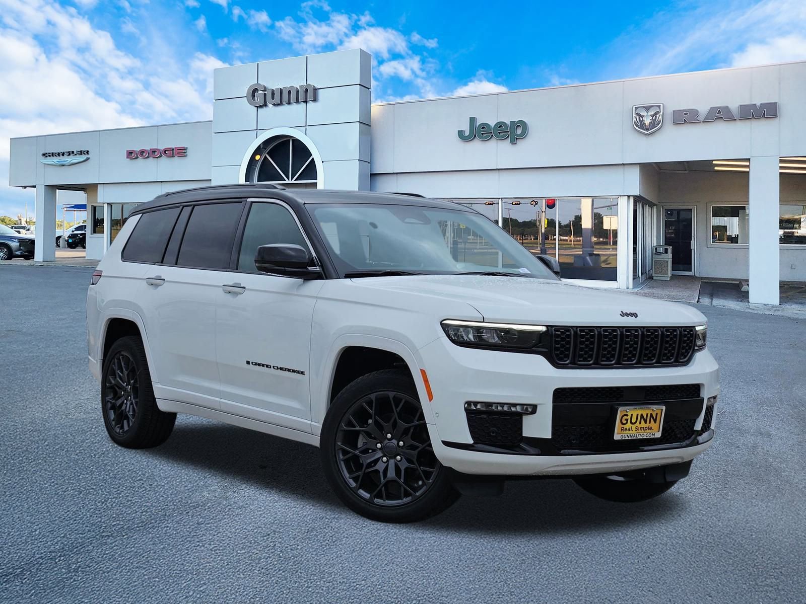 New 2025 Jeep Grand Cherokee L Summit w/ Obsidian Package