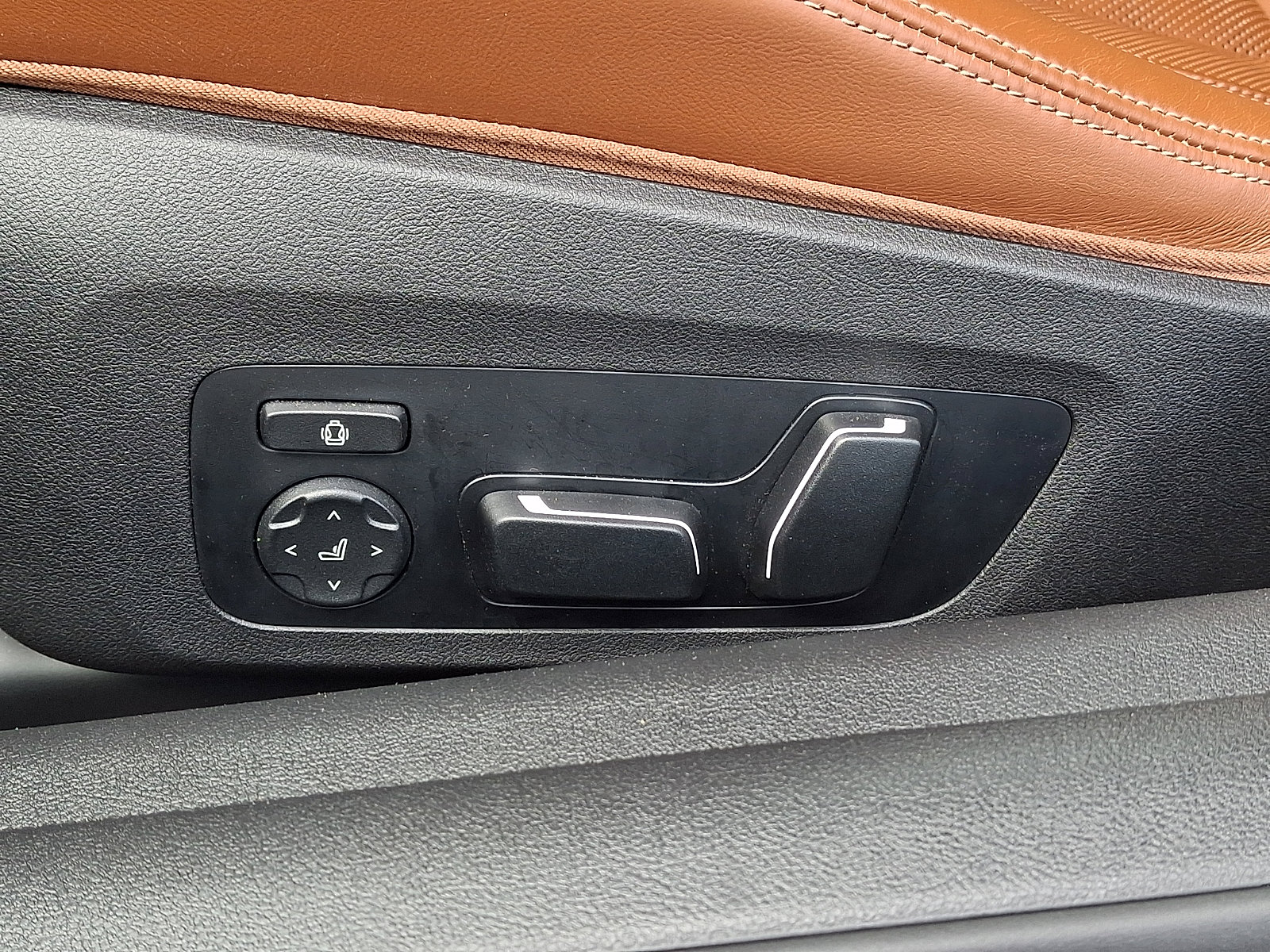 Used 2025 BMW M4 xDrive Competition AWD/4WD image 29