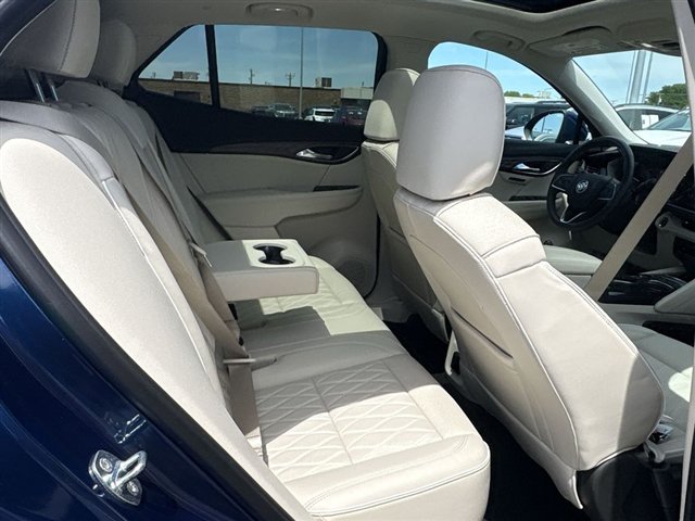 Certified 2023 Buick Envision Avenir AWD/4WD image 27
