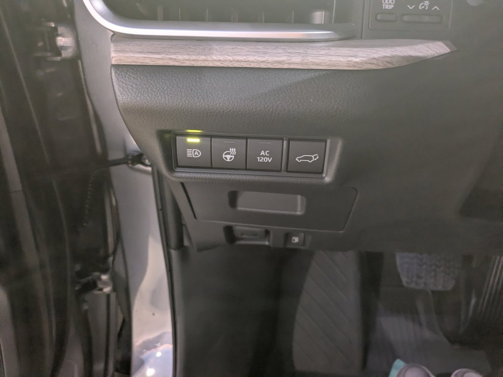 Used 2026 Toyota Grand Highlander AWD Hybrid image 24