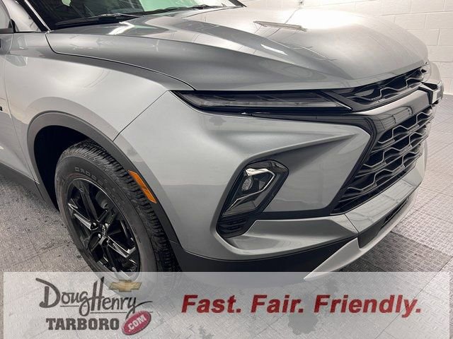 New 2025 Chevrolet Blazer LT w/ Midnight/Sport Edition image 10
