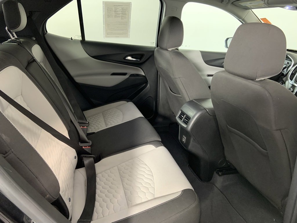 Used 2020 Chevrolet Equinox LS w/ LS Convenience Package image 18