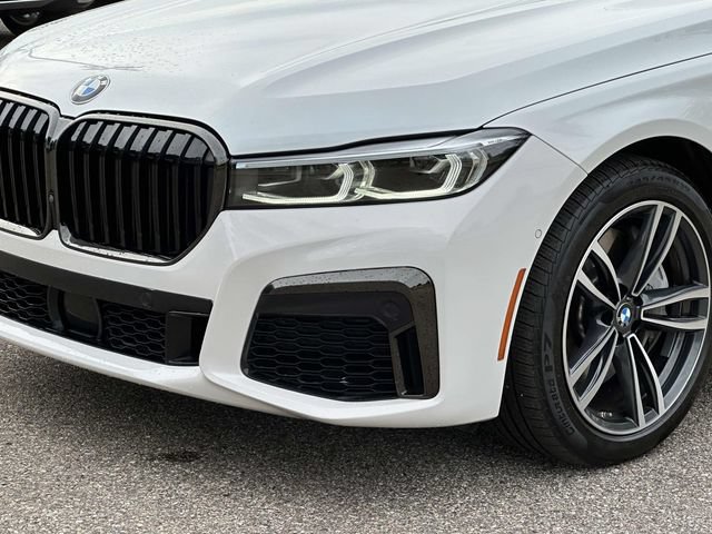 Used 2021 BMW 750i xDrive w/ Autobahn Package AWD/4WD image 13
