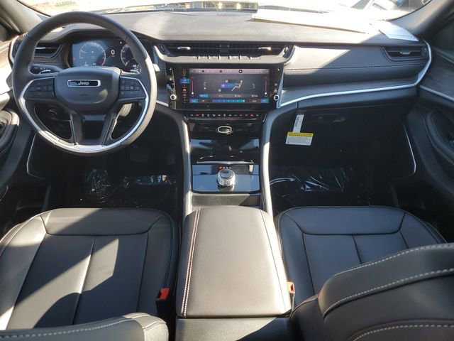 New 2026 Jeep Grand Cherokee Limited w/ Limited Altitude Package RWD image 16