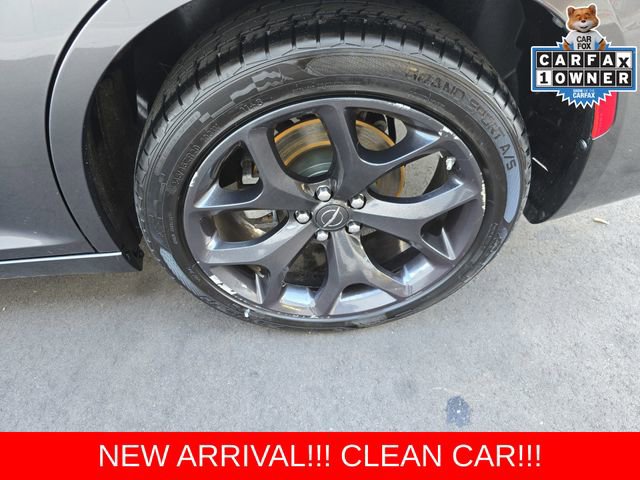 Used 2023 Chrysler 300 S image 27