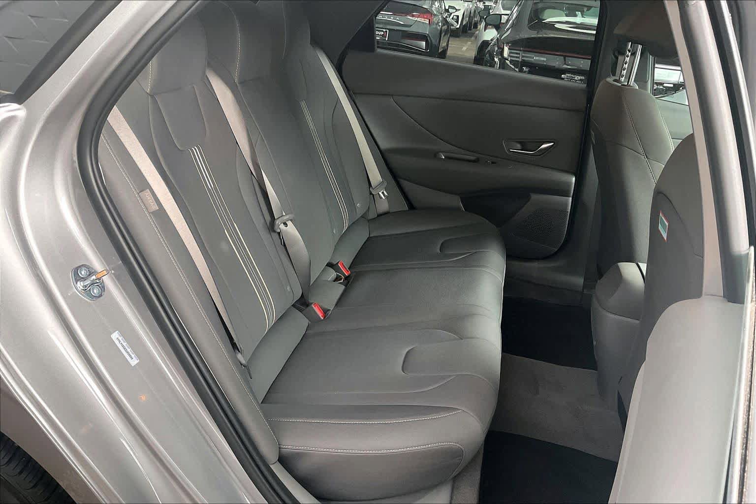 Certified 2025 Hyundai Elantra Sport image 20