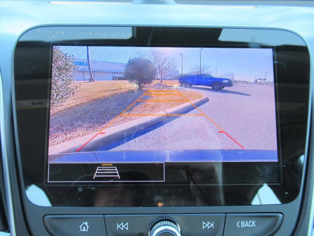 Used 2024 Chevrolet Malibu LT image 27