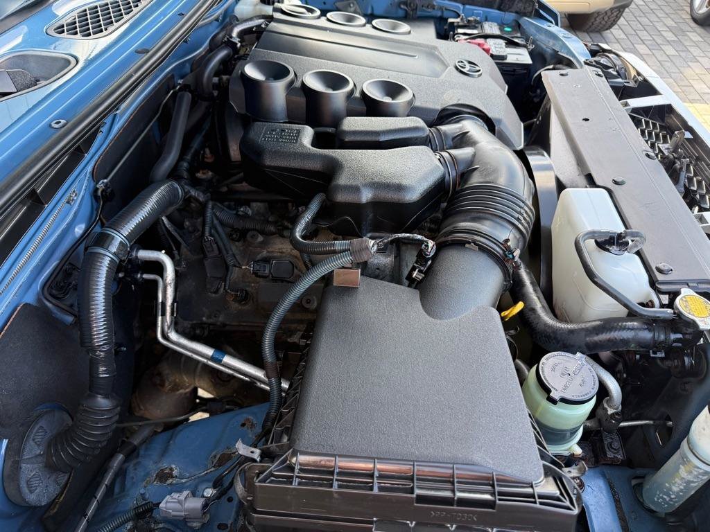 Used 2012 Toyota FJ Cruiser 4WD image 41