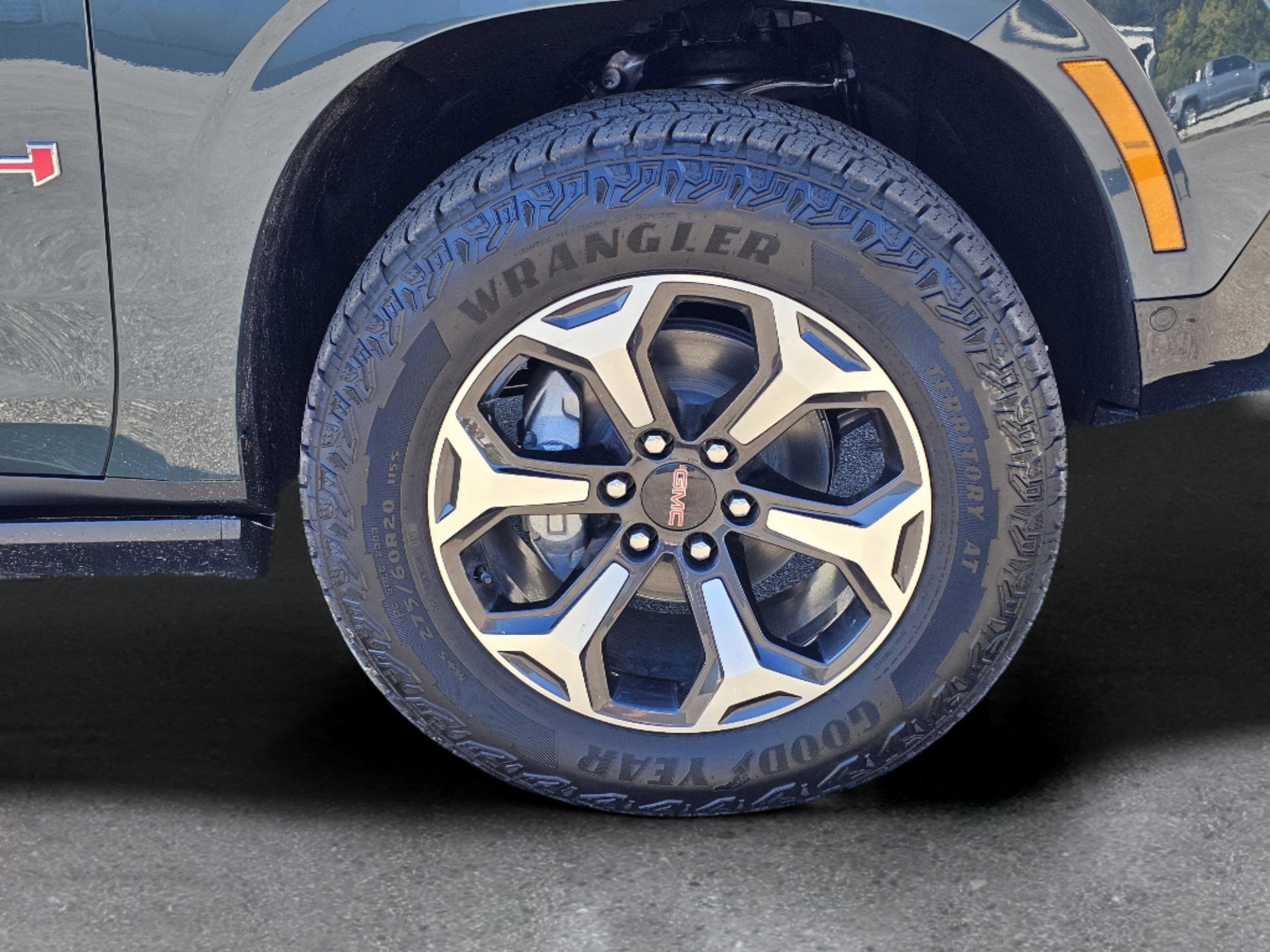 New 2026 GMC Yukon AT4 Ultimate image 4