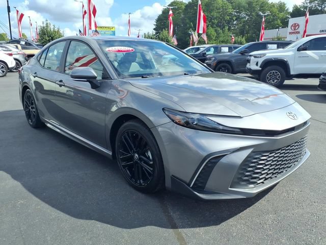 Used 2025 Toyota Camry SE