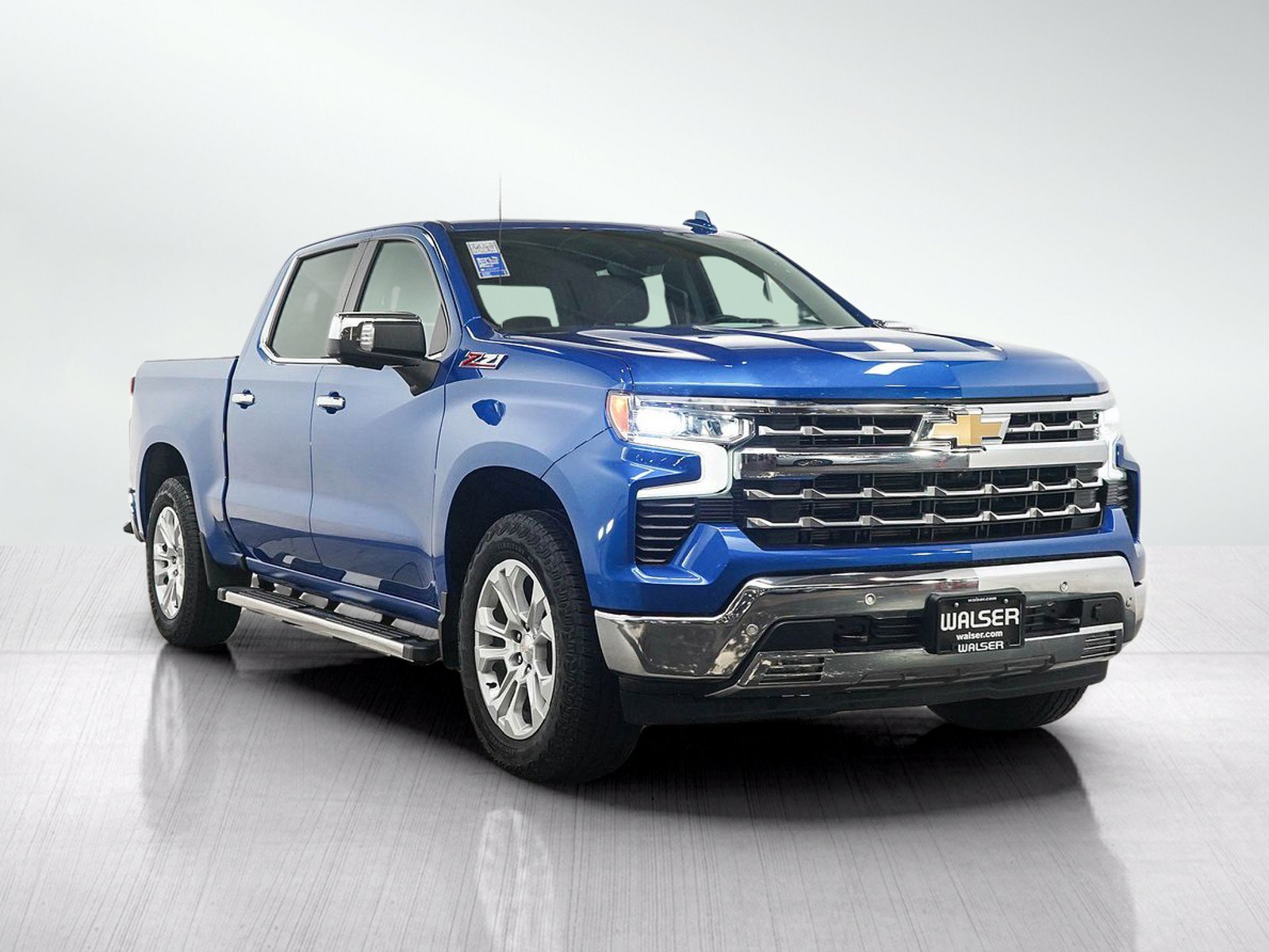 Used 2022 Chevrolet Silverado 1500 LTZ w/ Technology Package AWD/4WD image 7