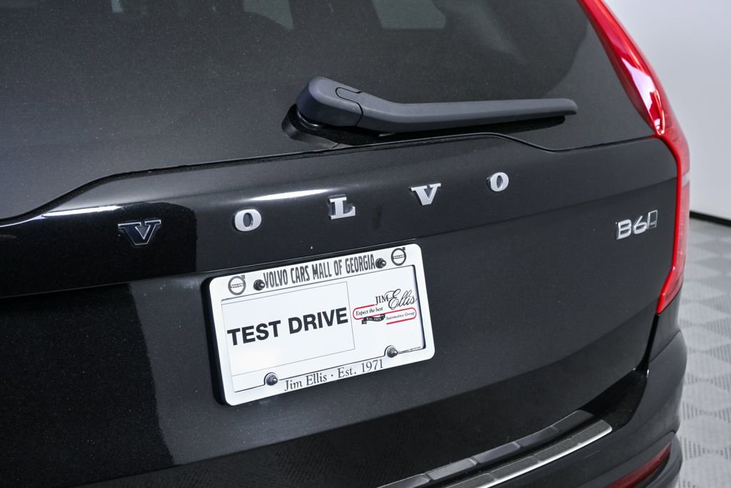 Certified 2023 Volvo XC90 B6 Core w/ Protection Package Premier AWD/4WD image 38