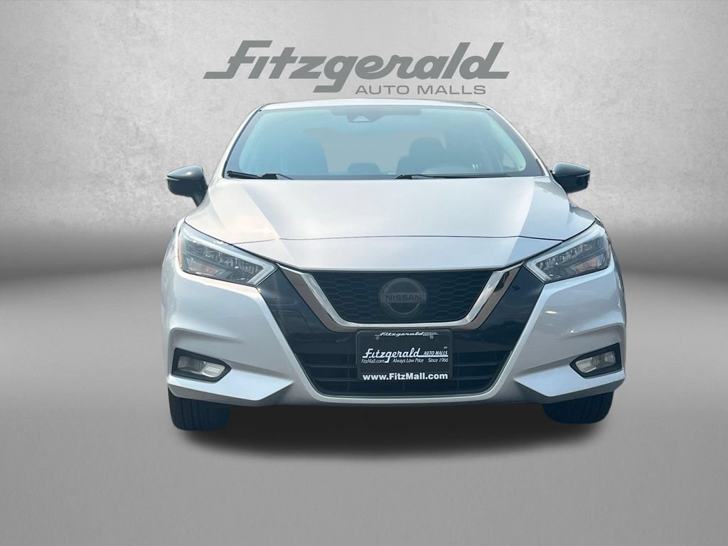 Used 2021 Nissan Versa SR w/ Electronics Package FWD image 6