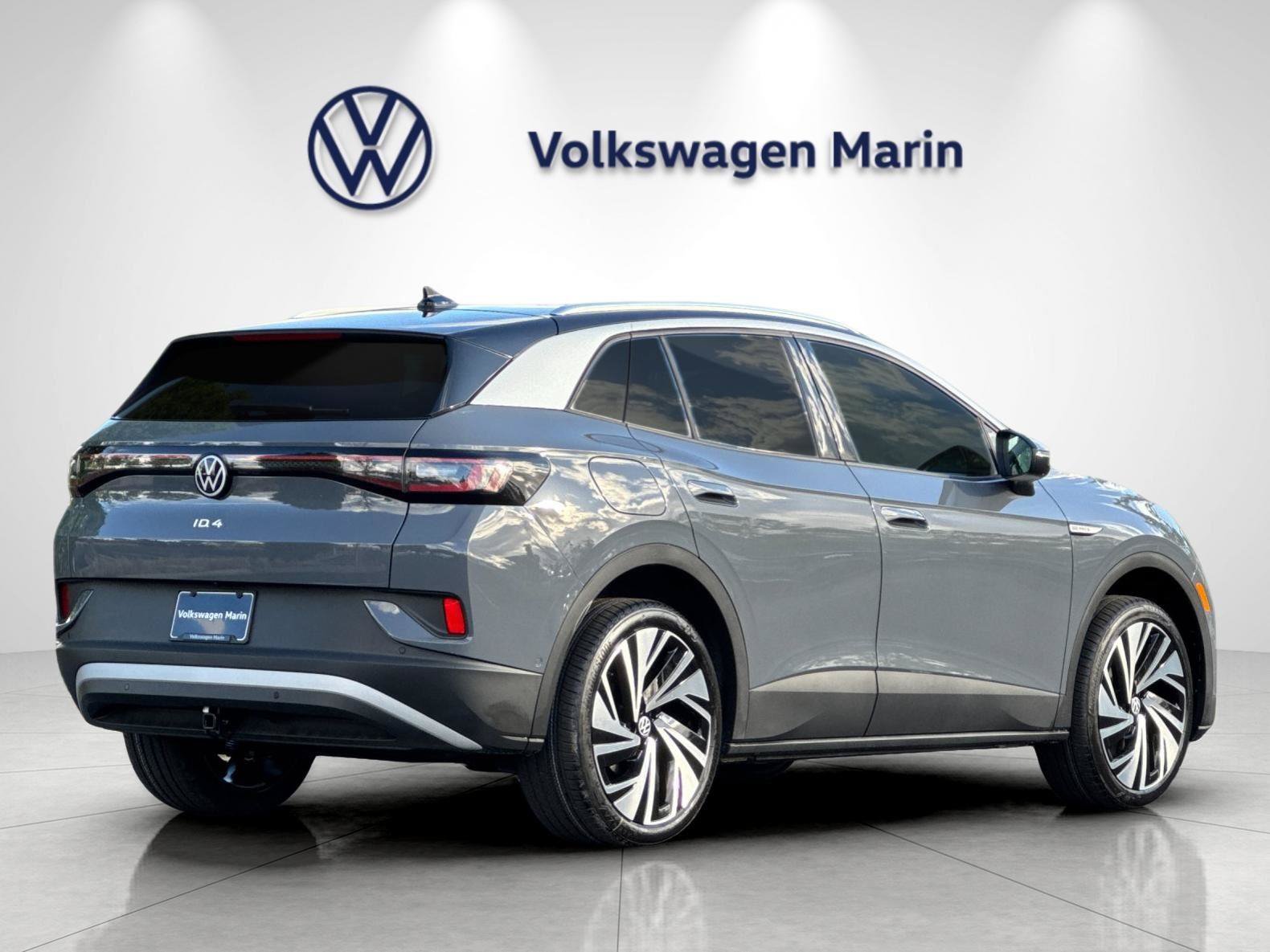 New 2026 Volkswagen ID.4 Pro S Plus AWD/4WD image 5