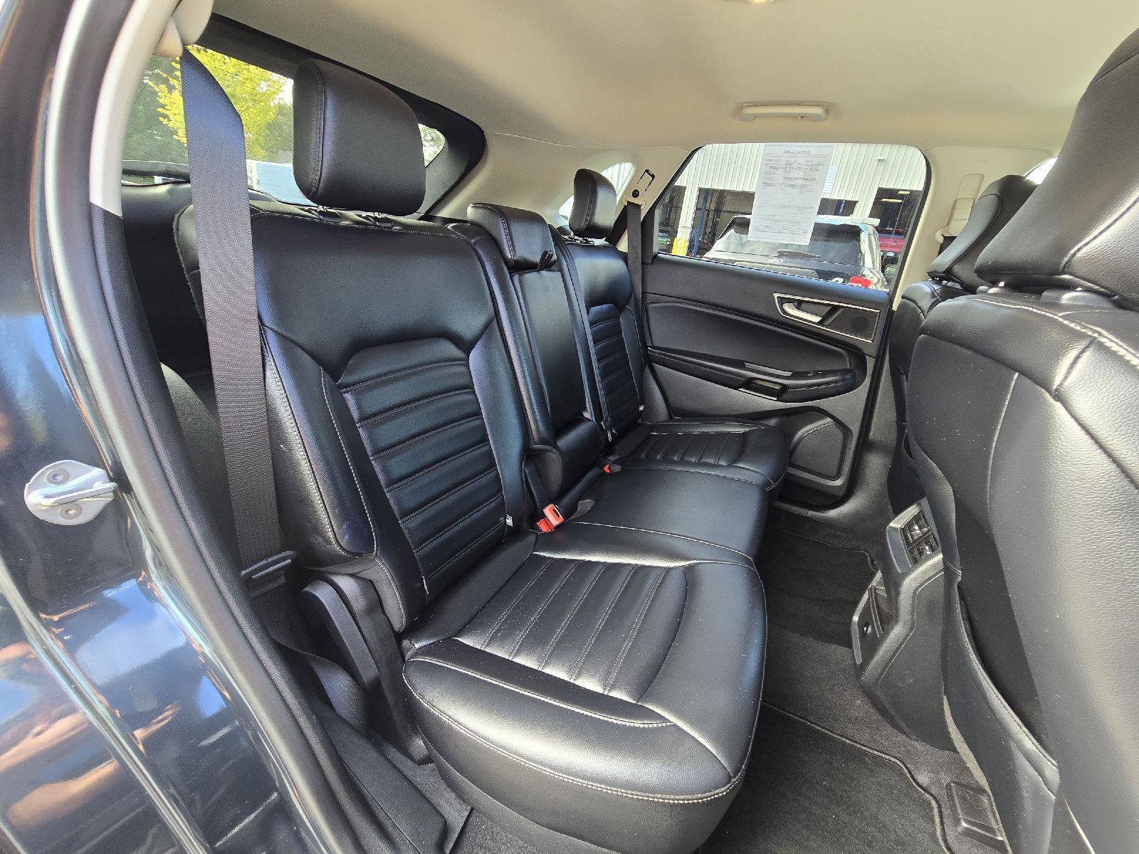 Used 2023 Ford Edge SEL AWD/4WD image 19