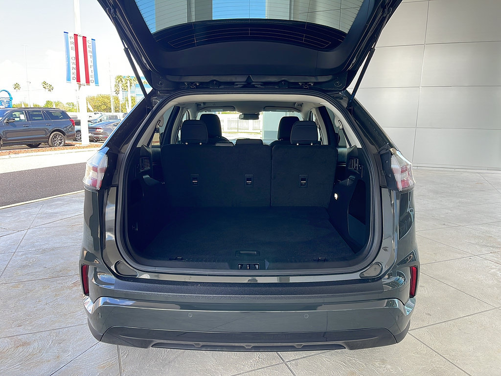 Certified 2024 Ford Edge SE w/ Black Appearance Package AWD/4WD image 7