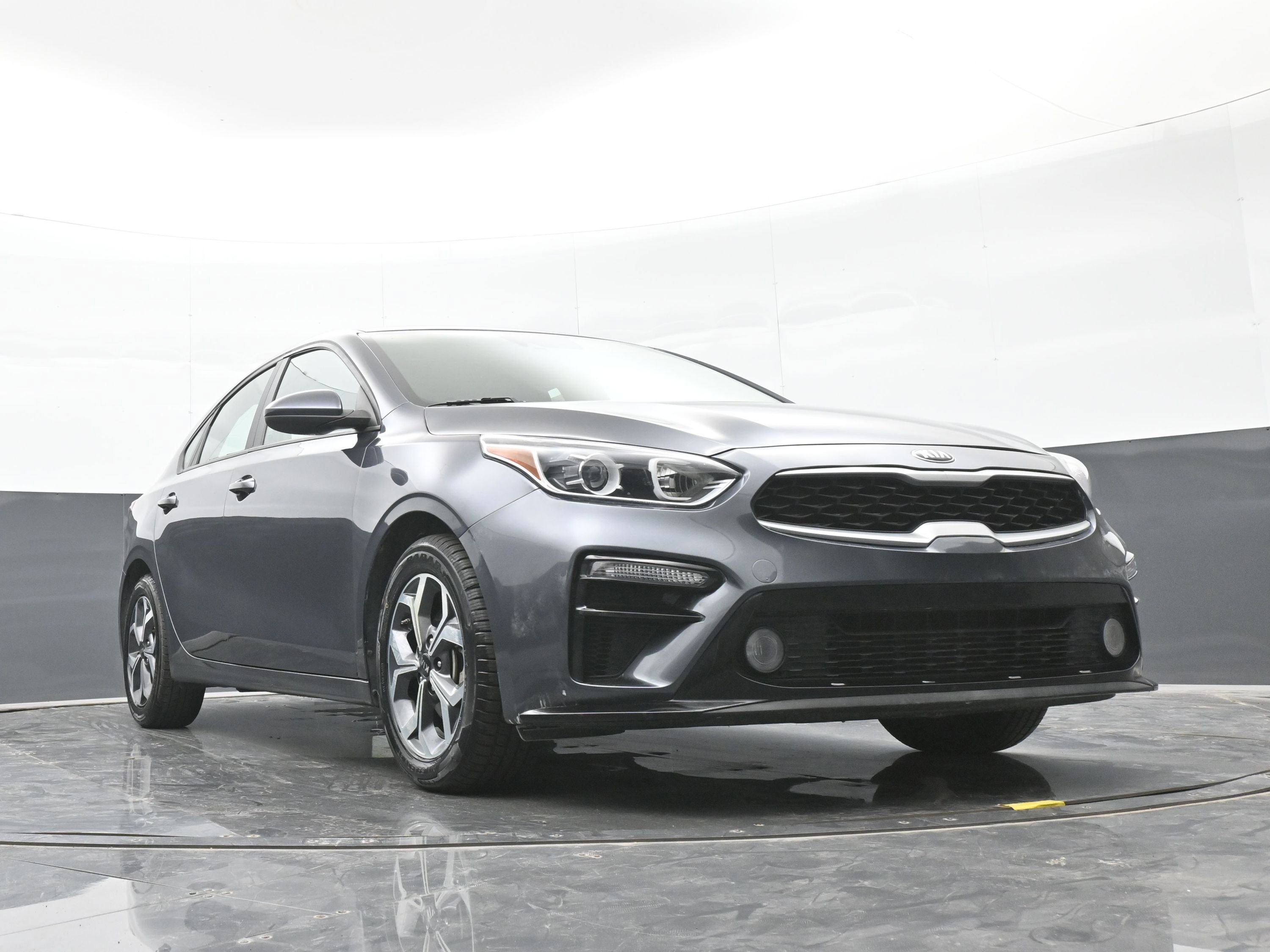 Used 2020 Kia Forte LXS FWD image 41