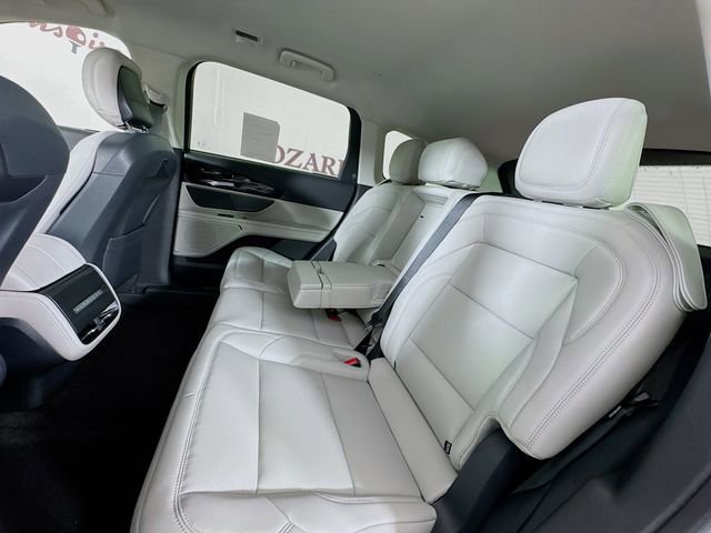 New 2026 Lincoln Nautilus Premier image 24