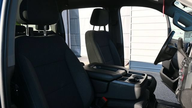 Used 2021 Chevrolet Silverado 1500 LT AWD/4WD image 13