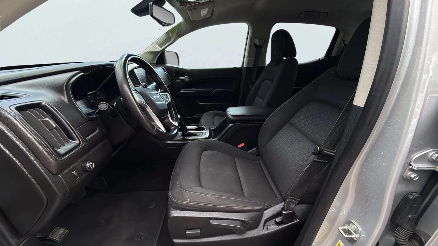 Used 2017 GMC Canyon SLE RWD image 13