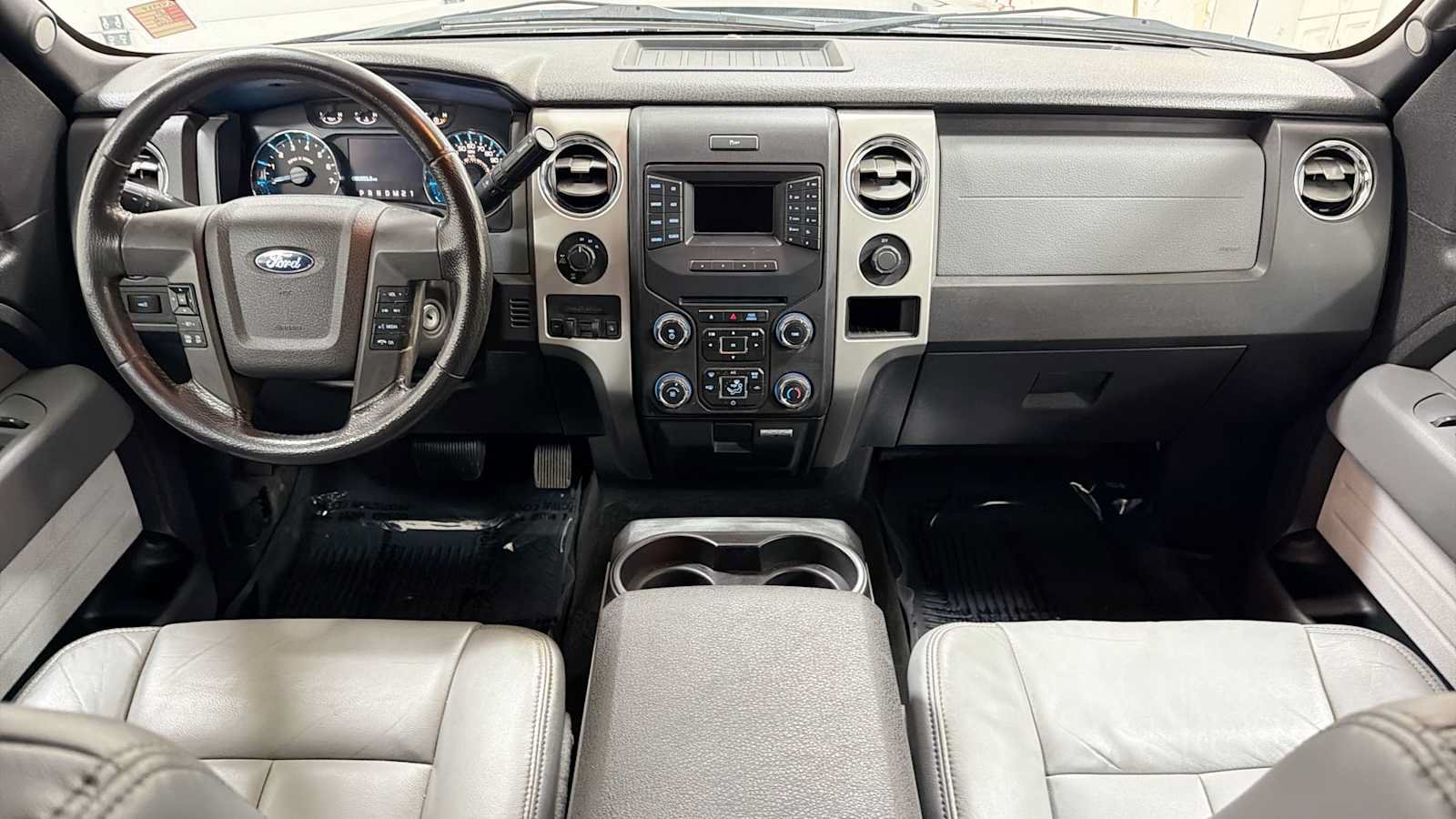 Used 2014 Ford F150 XLT w/ Equipment Group 302A Luxury AWD/4WD image 25