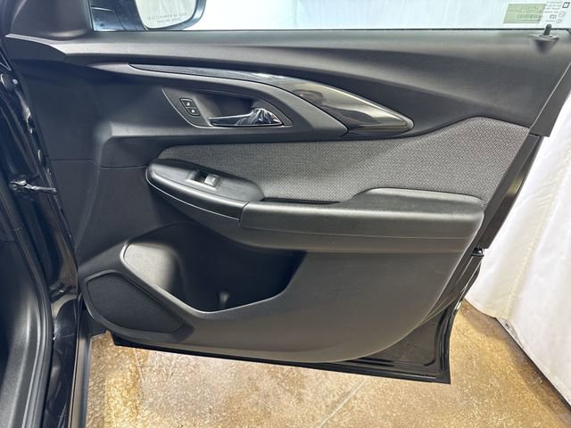 Certified 2023 Chevrolet TrailBlazer LT AWD/4WD image 25