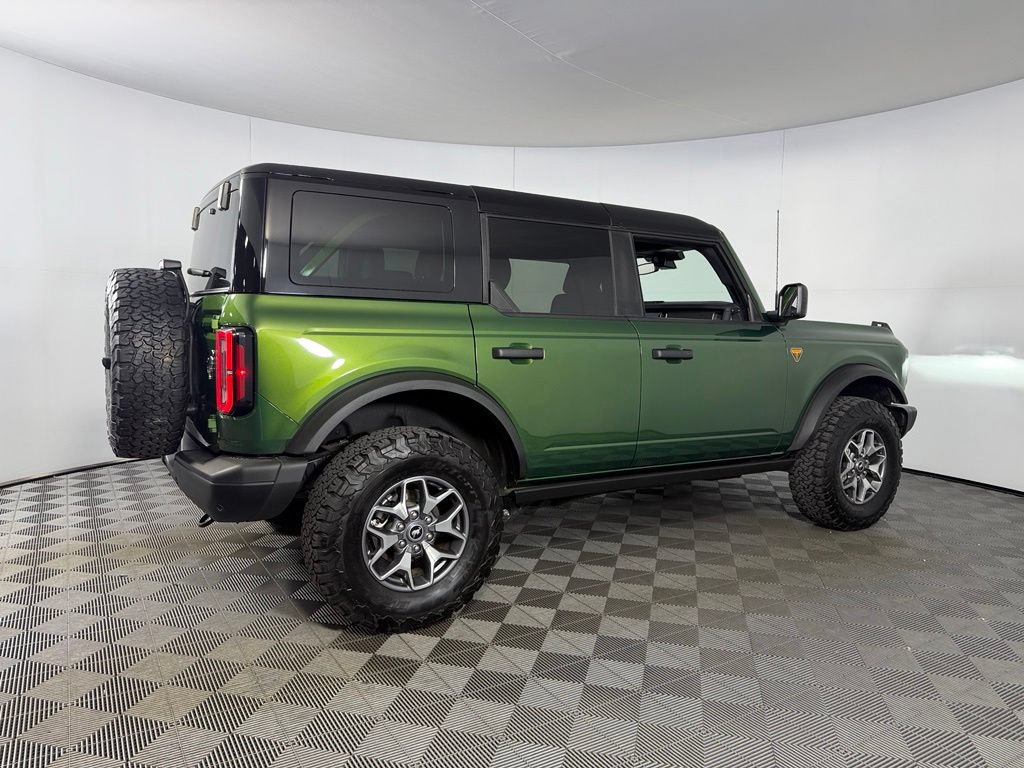 Used 2025 Ford Bronco Badlands AWD/4WD image 8