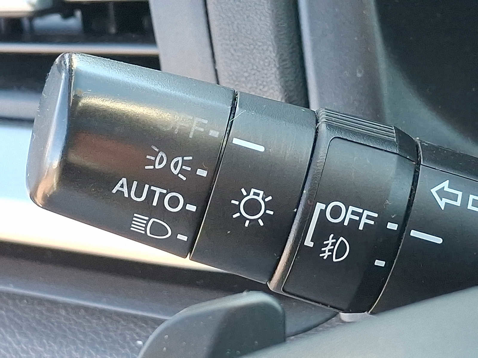 Used 2018 Honda Odyssey EX-L image 25
