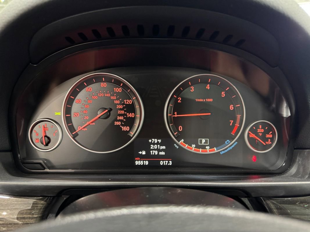 Used 2011 BMW 535i xDrive Sedan image 17